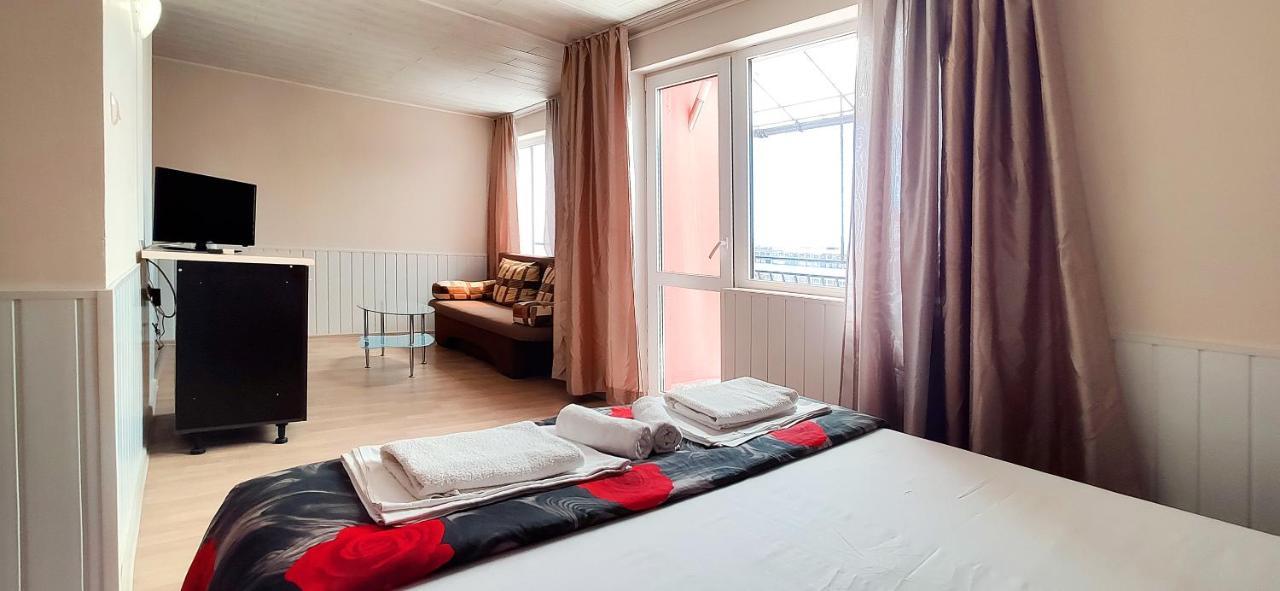 Sineva Guest House Ravda Buitenkant foto