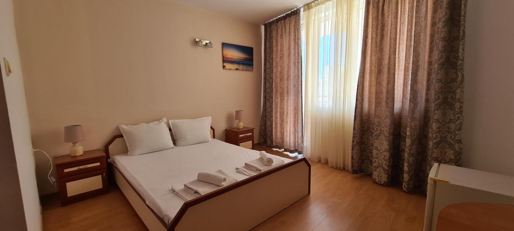 Sineva Guest House Ravda Buitenkant foto